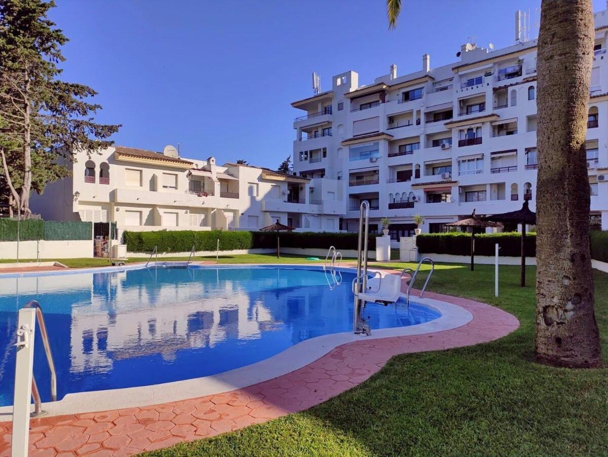 Apartamentos Vistahermosa El Puerto de Santa María Exterior foto
